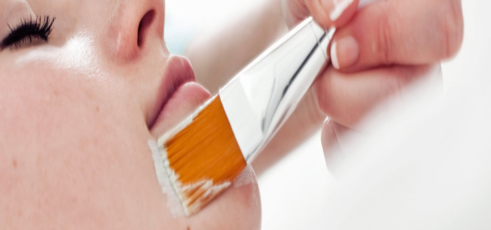 Refresh Your Skin: The Ultimate Makeup Brush and Sponge Cleaning Guide
