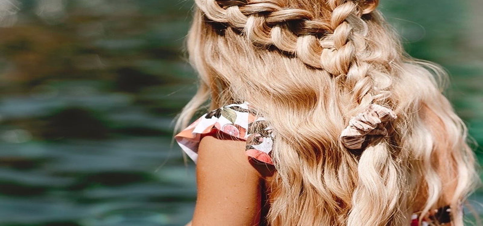 Ultimate Guide to Summer Hair Care: 10 Tips for Healthy Locks