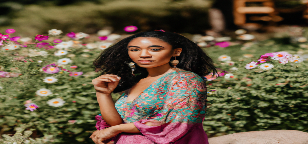 Stretch Marks: Embracing Your Body’s Evolution